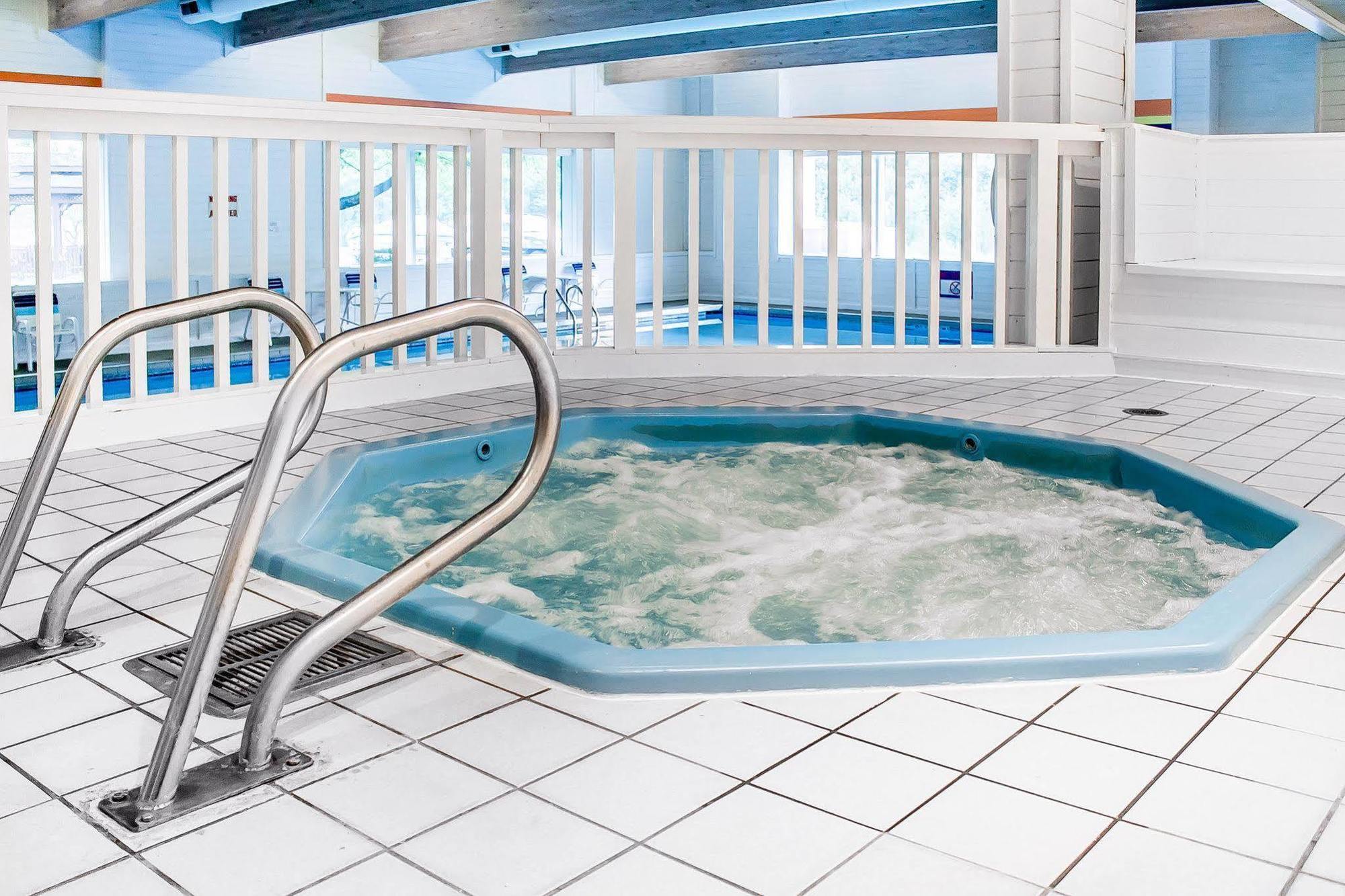 Quality Inn Rhinelander Exteriér fotografie